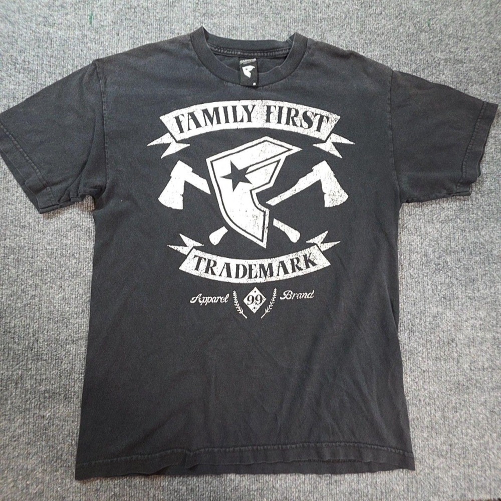 Famous Stars & Straps Shirt Mens Medium Black Family First Graphic Tee T-Shirt